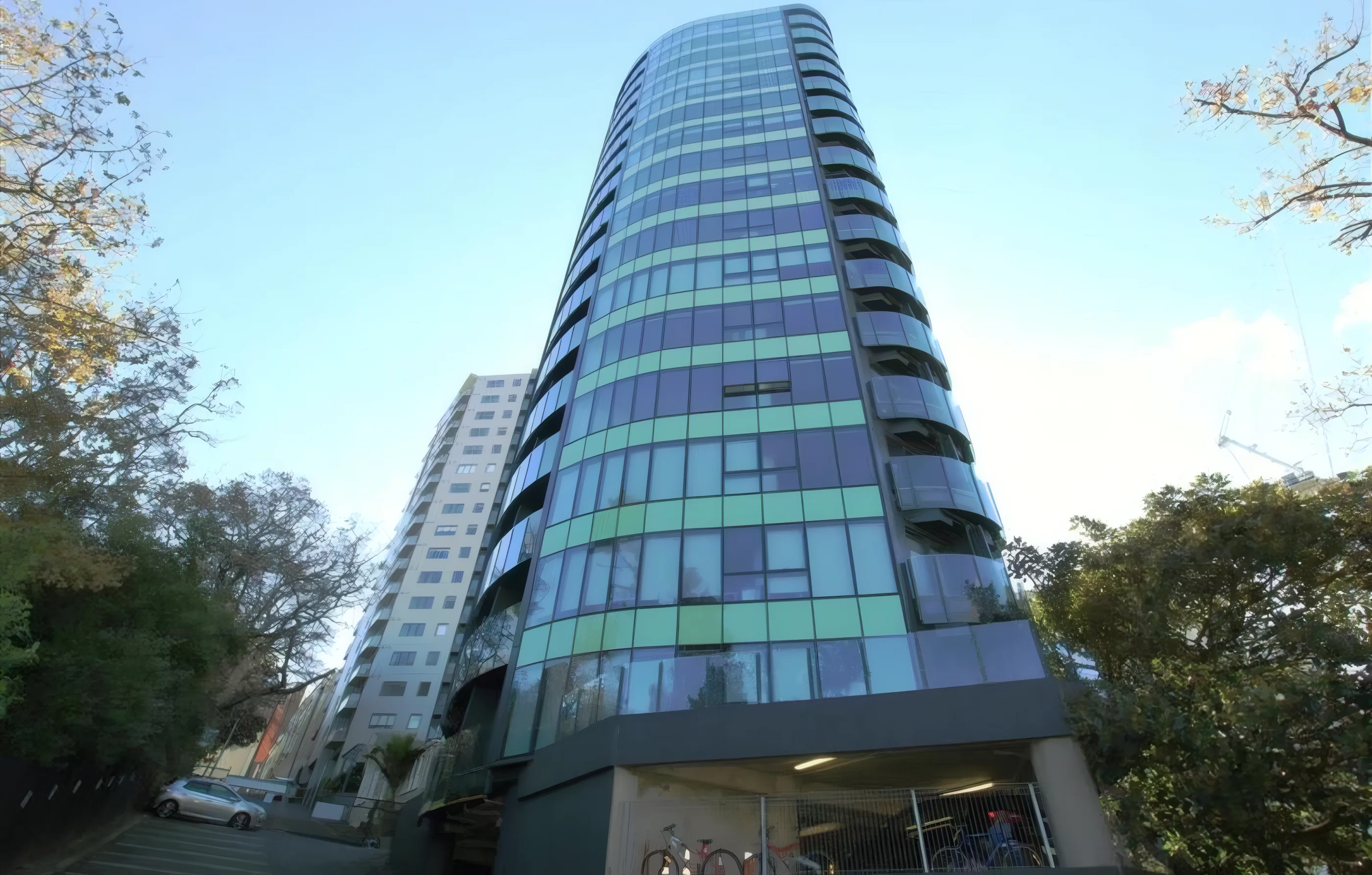 Pinnacle Apartments — 15-storey residential tower, Auckland